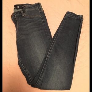 Girls Hollister Low-Rise Jean Legging 7R